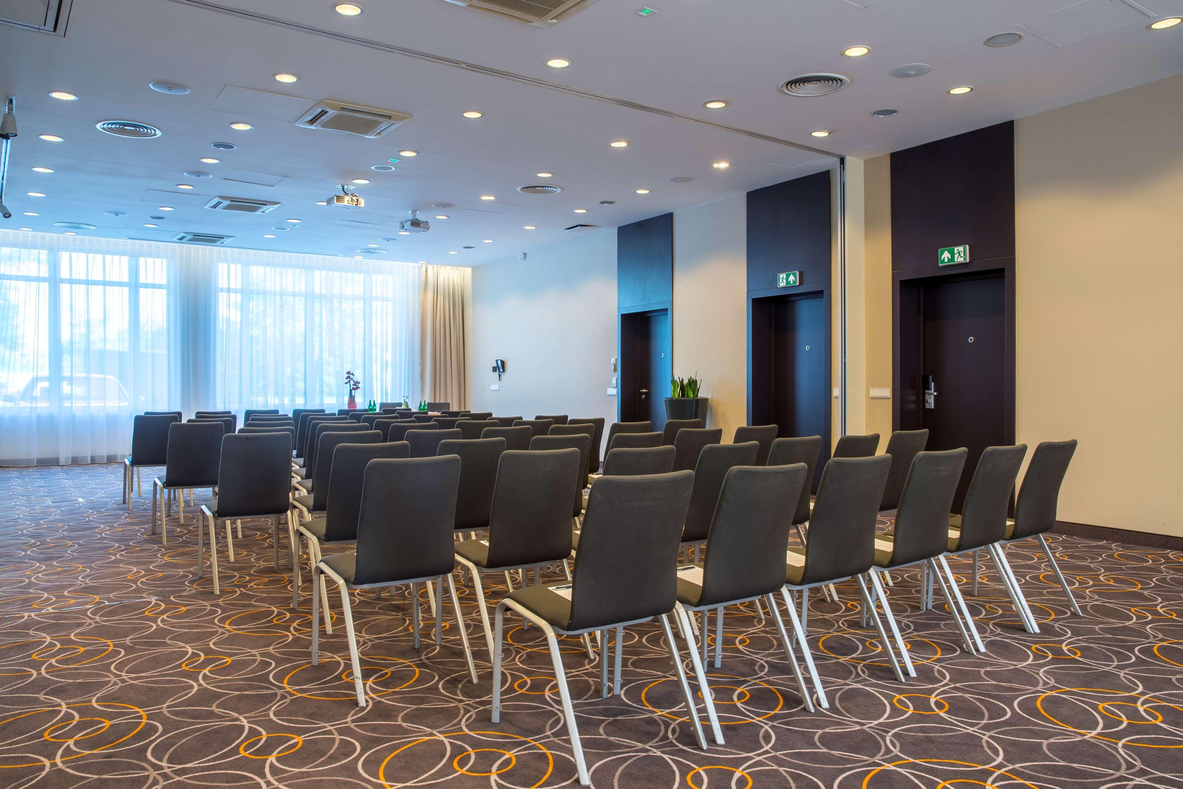 Radisson Blu Sobieski Varsavia Esterno foto Meeting room